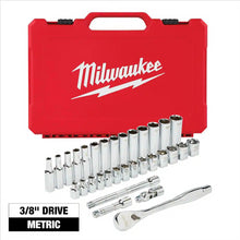 Load image into Gallery viewer, Milwaukee Tool 3/8&quot; Drive 32pc Ratchet &amp; Socket Set - Metric
